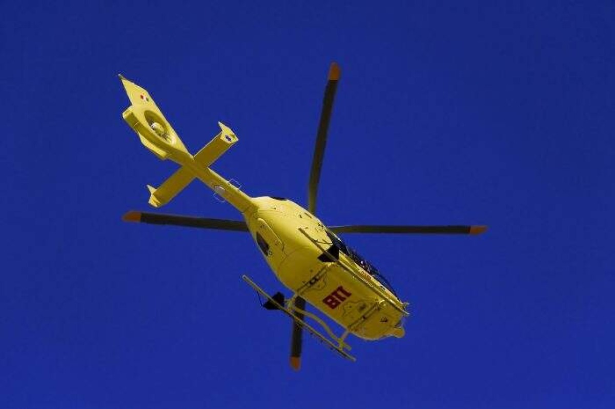 Muore a 13 anni dopo un arresto cardiaco mentre giocava a calcio - 