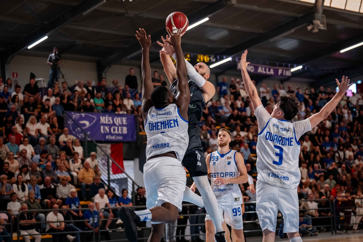 Scandone Avellino, esame Fabriano: i biancoverdi a caccia del riscatto - 