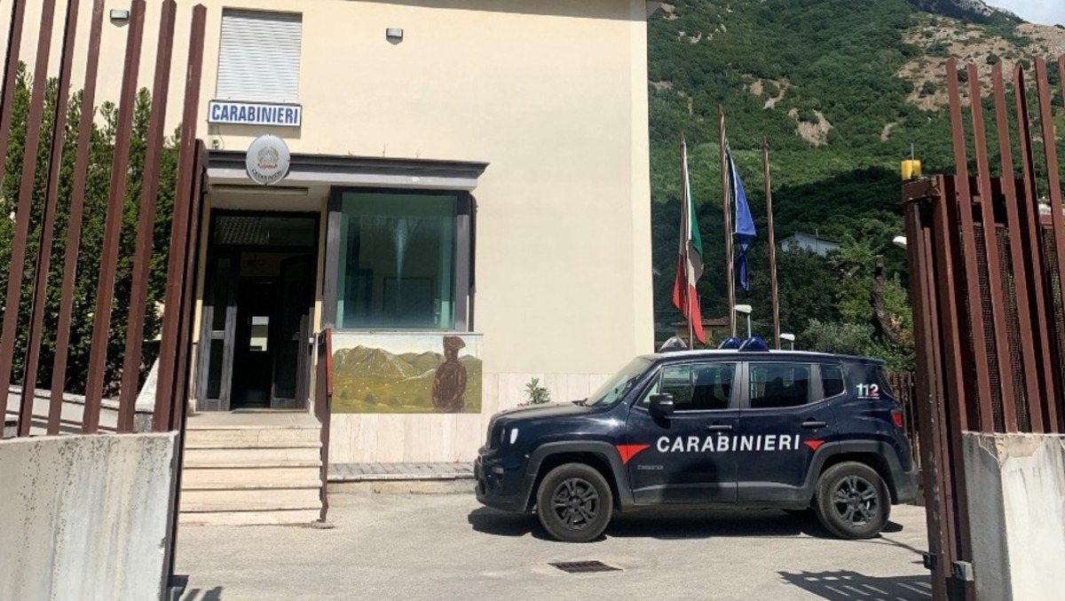 40enne arrestato con una carta d’identità elettronica manomessa - 