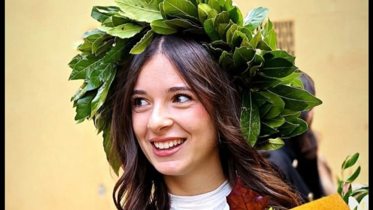 Montesarchio. Francesca Cecere si laurea a Bologna con una tesi sul lavoro femminile al Sud. - 
