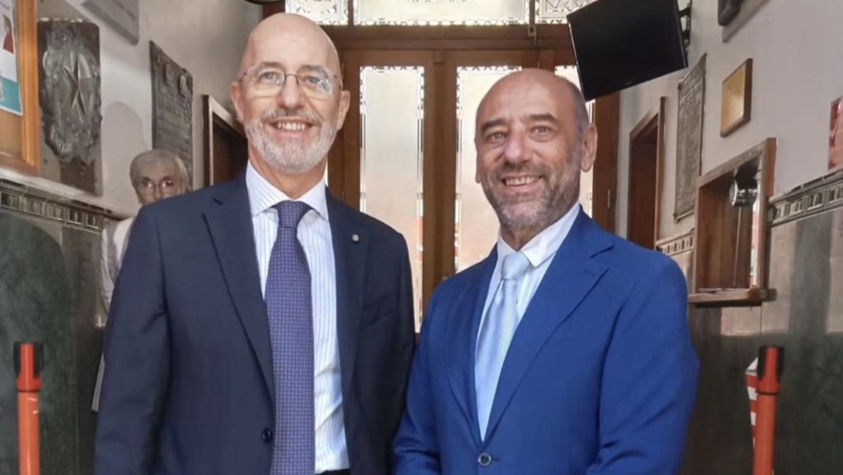 Angelo Melillo, dai banchi del Sannio alle Ande con “Ponti di Carta” - 