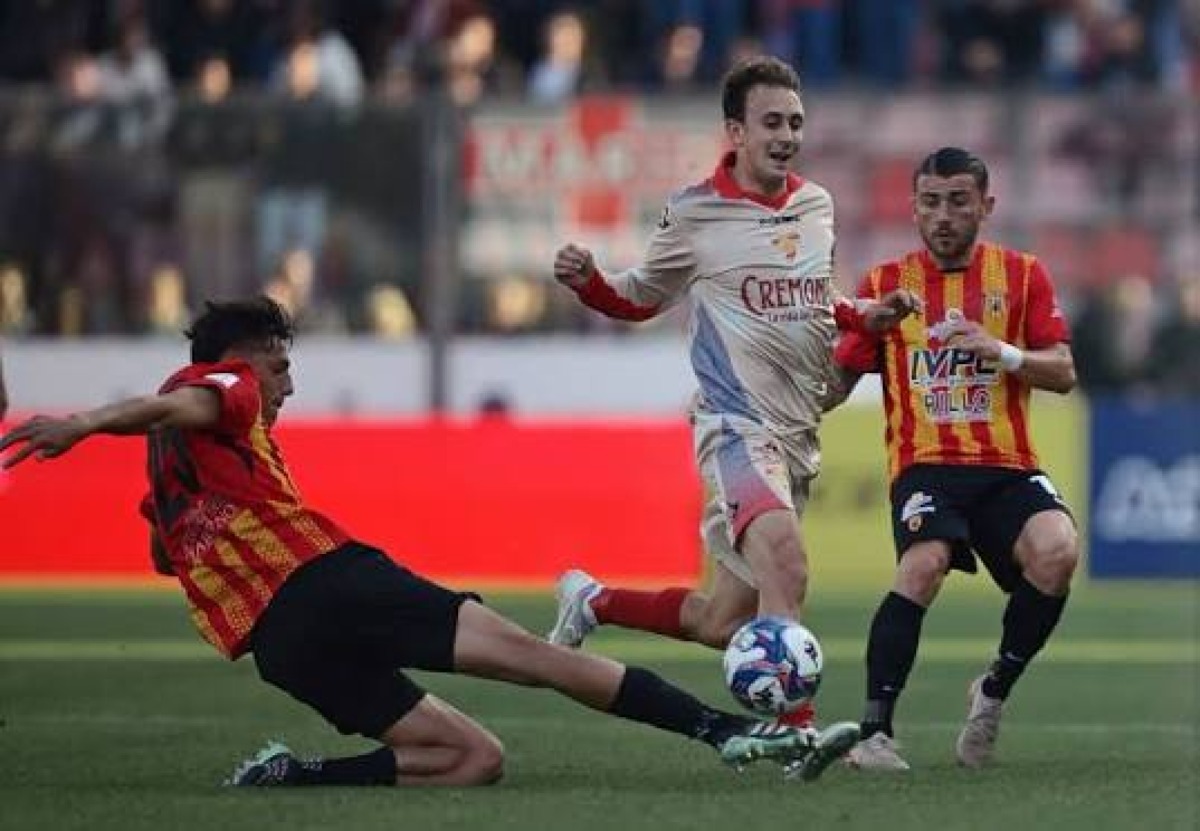 Benevento, sconfitta a Cremona: la Strega cade 2-0 e deve reagire - 